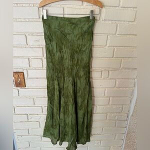 Tessuto Elegant Green Women's Skirt